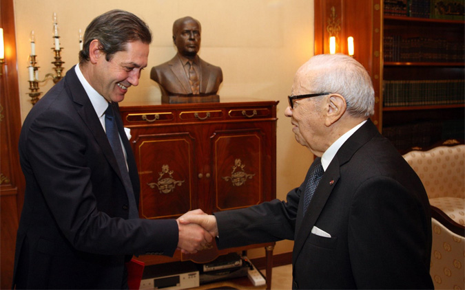 Béji Caïd Essebsi reçoit Riadh Mouakher au palais de Carthage
