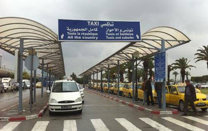Chauffeurs de taxi aux aéroports : Un numéro vert pour dénoncer les dépassements