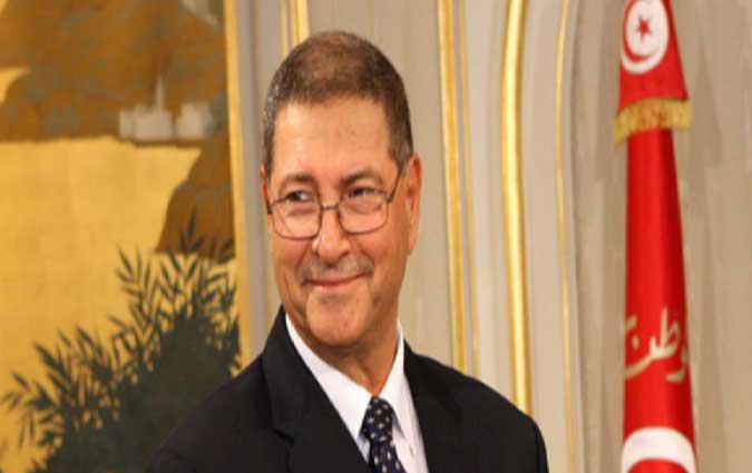 Habib Essid adresse ses vœux au peuple Tunisien à l'occasion du nouvel an