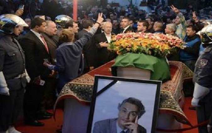 A Alger, Rached Ghannouchi rend hommage au défunt Hocine Ait-Ahmed