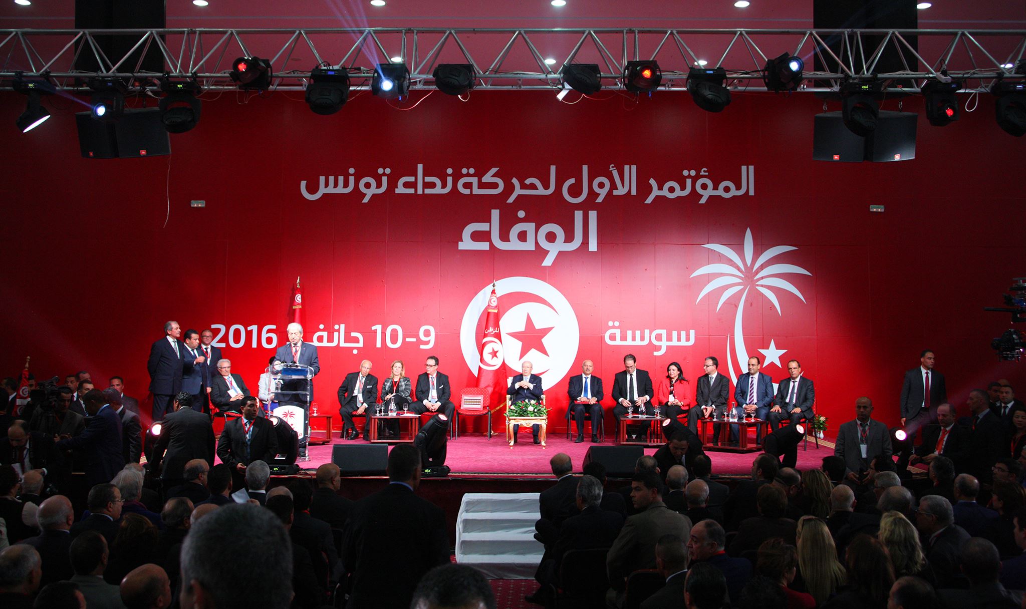 Hafedh Cad Essebsi directeur excutif de Nidaa Tounes, Nabil Karoui fait son entre officielle