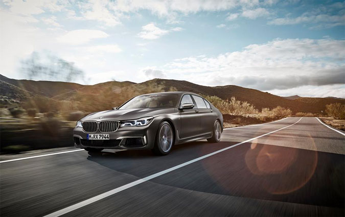 Salon de Genve : BMW prsente en premire mondiale son vaisseau amiral, la BMW M760Li xDrive