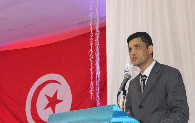 Photo du jour : un élu d'Al Horra dans un meeting d'Ennahdha