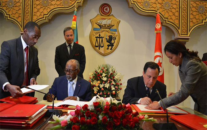 Signature d'accords de coopration entre la Tunisie et le Cameroun