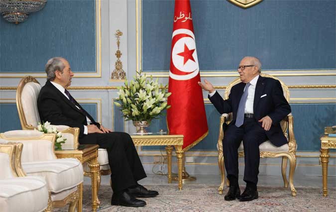 Béji Caïd Essebsi reçoit Mohamed Ennaceur