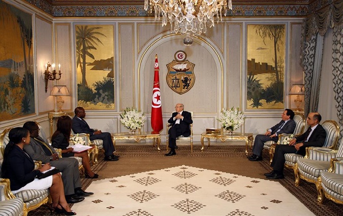 Béji Caïd Essebsi reçoit le ministre équato-guinéen des Affaires étrangères