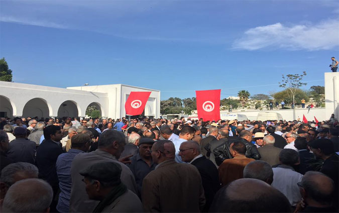 Les funérailles d'Ahmed Brahim en photos