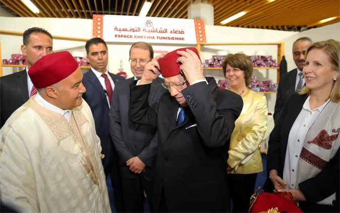 Le prsident de la Rpublique inaugure le salon de la cration artisanale
