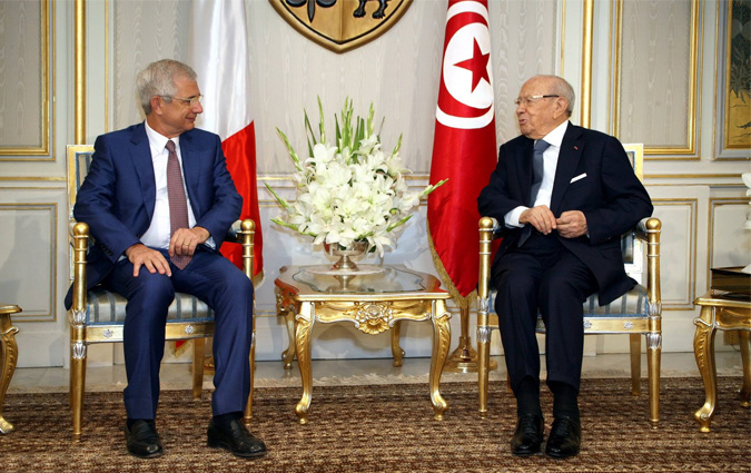 Béji Caïd Essebsi reçoit Claude Bartolone