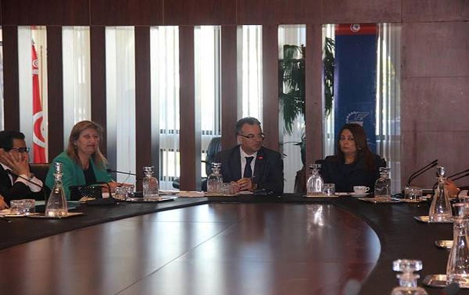Slim Chaker et Adel Ben Hassine se penchent sur les problèmes des patrons avec Wided Bouchamaoui