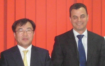 Brandon Yea visite City Cars et réitère le soutien de Kia Motors à son partenaire tunisien