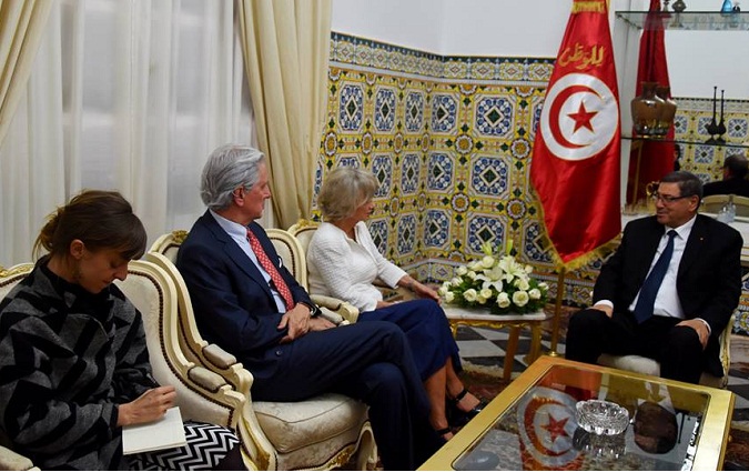 Élisabeth Guigou reçue par Habib Essid
