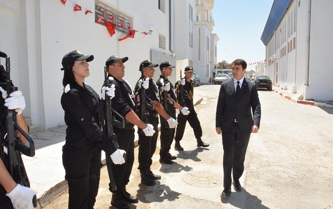 Hédi Majdoub inaugure le restaurant des fonctionnaires de la sécurité nationale à Bouchoucha