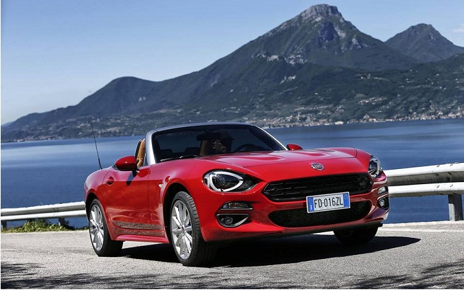 Fiat lve le voile sur son nouveau roadster, le 124 Spider