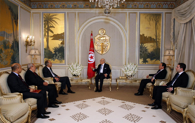 Le président de la République reçoit le ministre marocain des Affaires étrangères