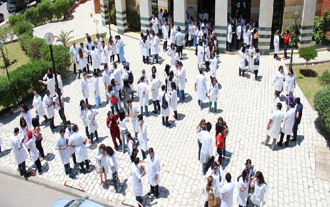 Continuer son cycle en médecine en Tunisie : une faveur et non un droit !