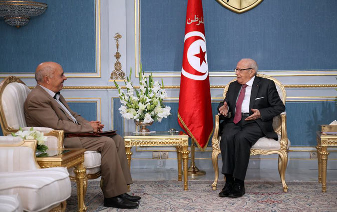 Béji Caïd Essebsi reçoit Abdessattar Ben Moussa