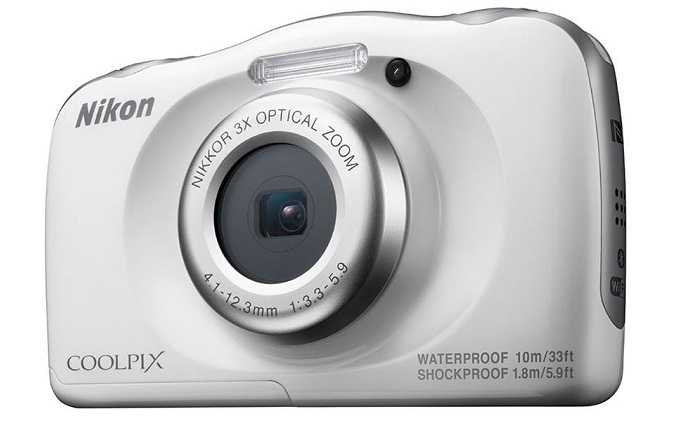 Coolpix W100, l'appareil photo compact étanche et résistant de Nikon