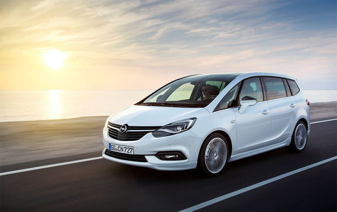 Opel offre un lifting  sa Zafira