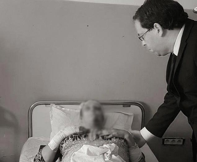 Youssef Chahed se rend au chevet des blessés de l'accident de Kasserine