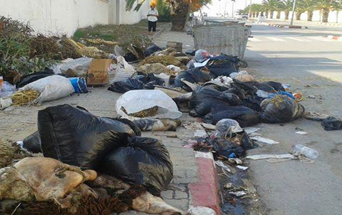 Photos du jour : Tunis et Sfax croulent sous les peaux !