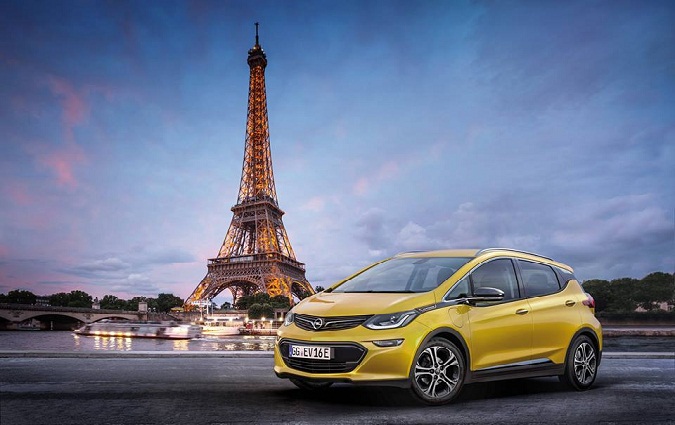 Premire mondiale de l'Opel Ampera-e  Paris