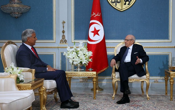 Béji Caïd Essebsi reçoit Kamel Ayadi