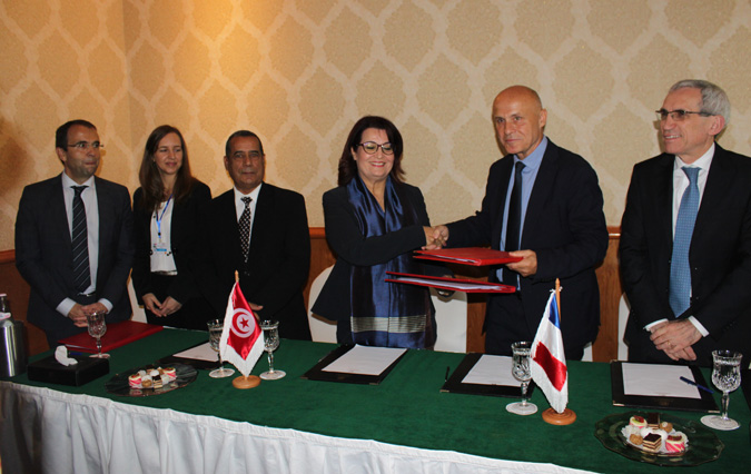 Les ministres de la Sant, des Affaires sociales et l'AFD, partenaires au service de l'e-sant en Tunisie

