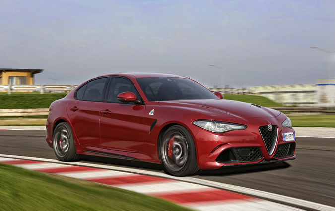 Volant d'or 2016 : L'Alfa Romeo Giulia lue 