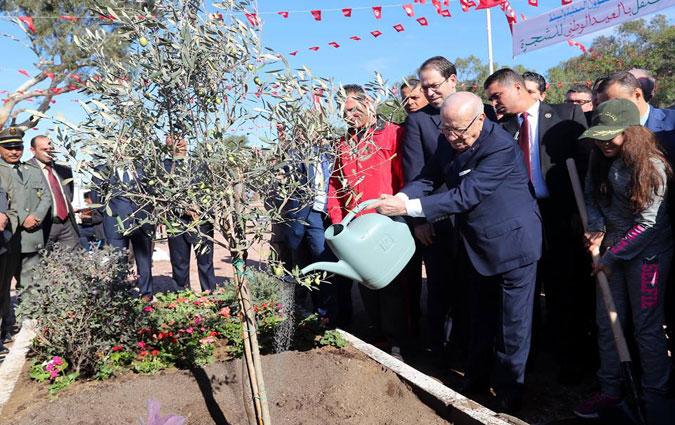 Béji Caïd Essebsi célèbre la fête de l'arbre