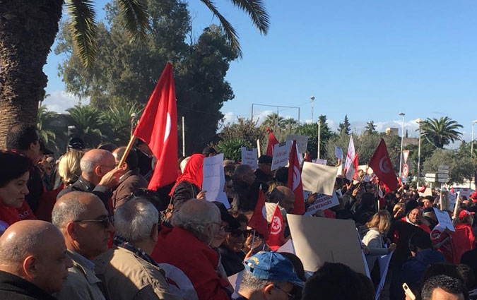 Manifestation au Bardo contre le retour des terroristes en Tunisie