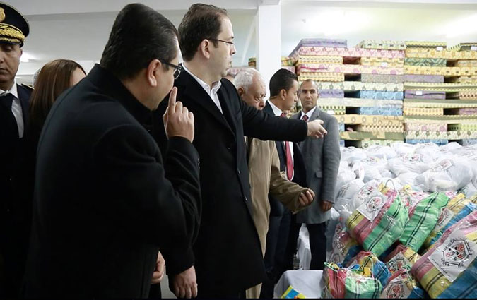Youssef Chahed donne le coup d'envoi du programme des aides contre le froid