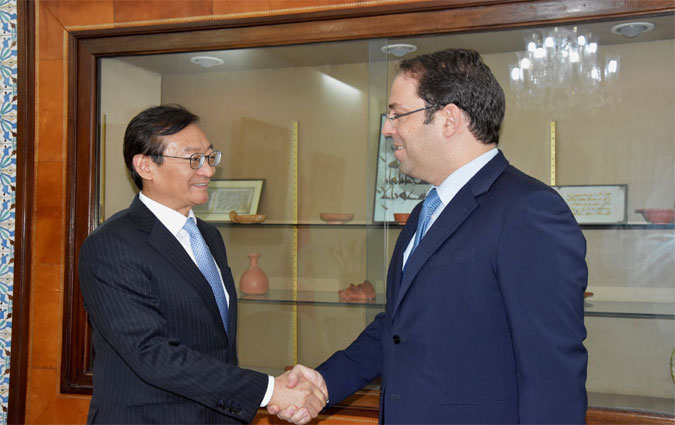 Youssef Chahed reçoit le vice-ministre chinois des Affaires étrangères