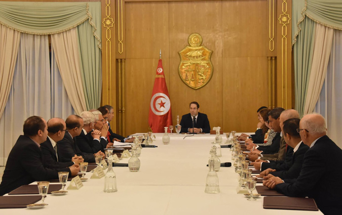 Youssef Chahed reoit une dlgation de la CONECT


