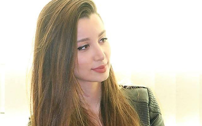 Selma Elloumi Rekik reoit la plus belle femme du monde arabe ! 