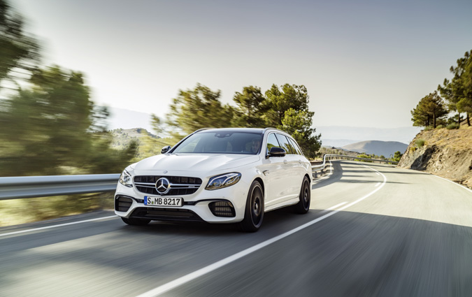 Mercedes-AMG dévoile ses nouveaux bolides, les breaks E 63 4MATIC+ et E 63 S 4MATIC+