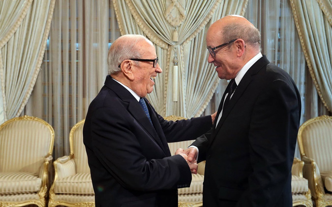 Bji Cad Essebsi reoit Jean-Yves Le Drian

