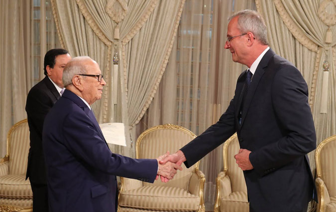 Bji Cad Essebsi reoit les lettres de crance de cinq nouveaux ambassadeurs