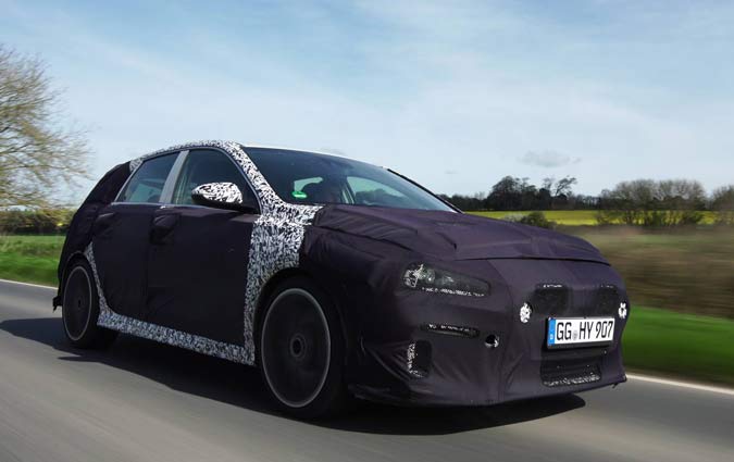 Hyundai i30 N test sur les routes anglaises