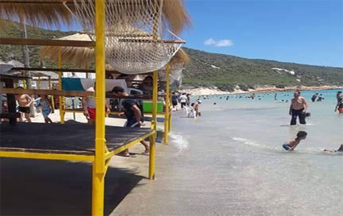 La plage de Sidi Ali El Mekki envahie par des structures anarchiques !