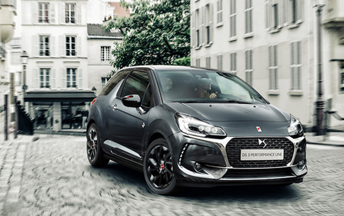 Le moteur essence 1.2 L Turbo Puretech, disponible sur DS3, désigné