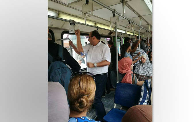 Anis Ghedira est à la fois dans un métro à Tunis et en déplacement à l'étranger !