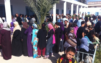 Â« Prouesse Â» tunisienne : hommes et femmes sÃ©parÃ©s pour le vote ! 