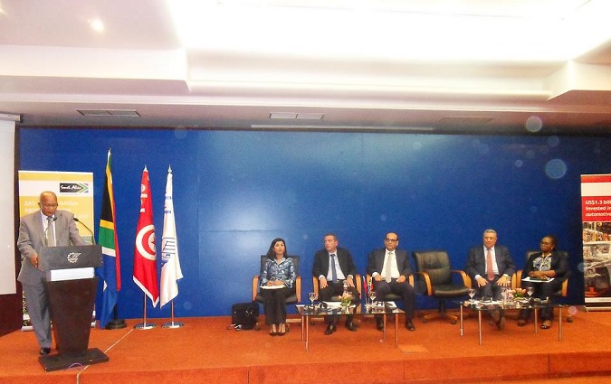 Tenue du forum d'affaires tuniso-sud africain au sige de l'UTICA