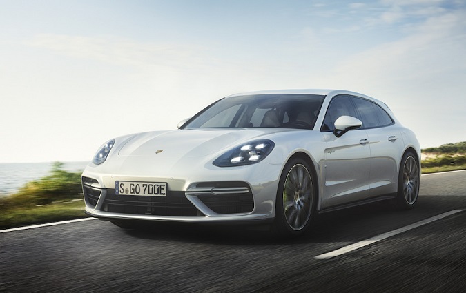 Panamera Turbo S E-Hybrid Sport Turismo, le nouveau bolide de Porsche