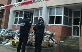 Un incendie criminel détruit le siège de Charlie Hebdo à Paris