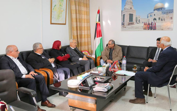 Ghannouchi se rend  l'ambassade palestinienne pour exprimer sa solidarit