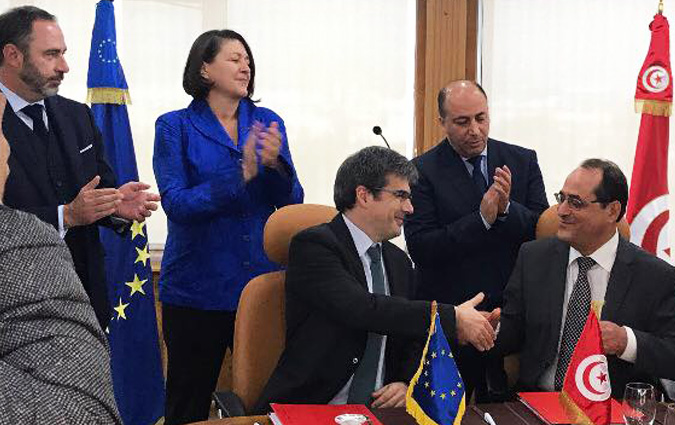 Tunisie : Signature de la convention de lÂ’Open sky