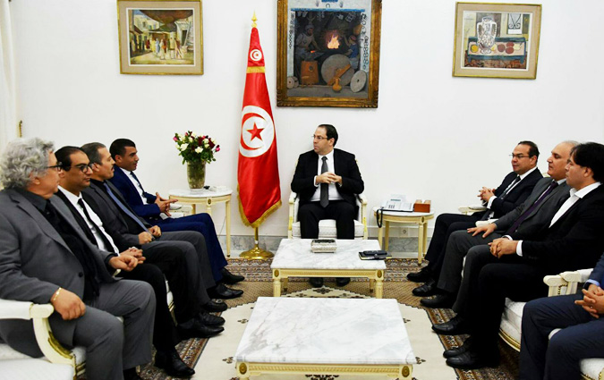 Youssef Chahed reçoit les membres de l'ISIE