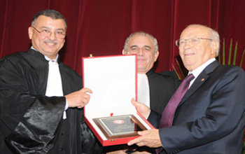 Tunisie : L'ordre des avocats reconnaissant à Caïd Essebsi